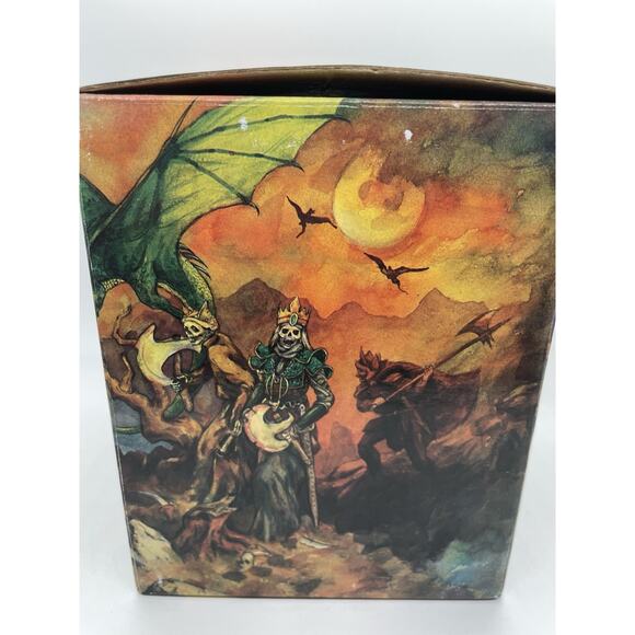 2001 Myths And Legends Guardian Of The Sword Sculpture Figure Skull Art - Picture 6 of 8